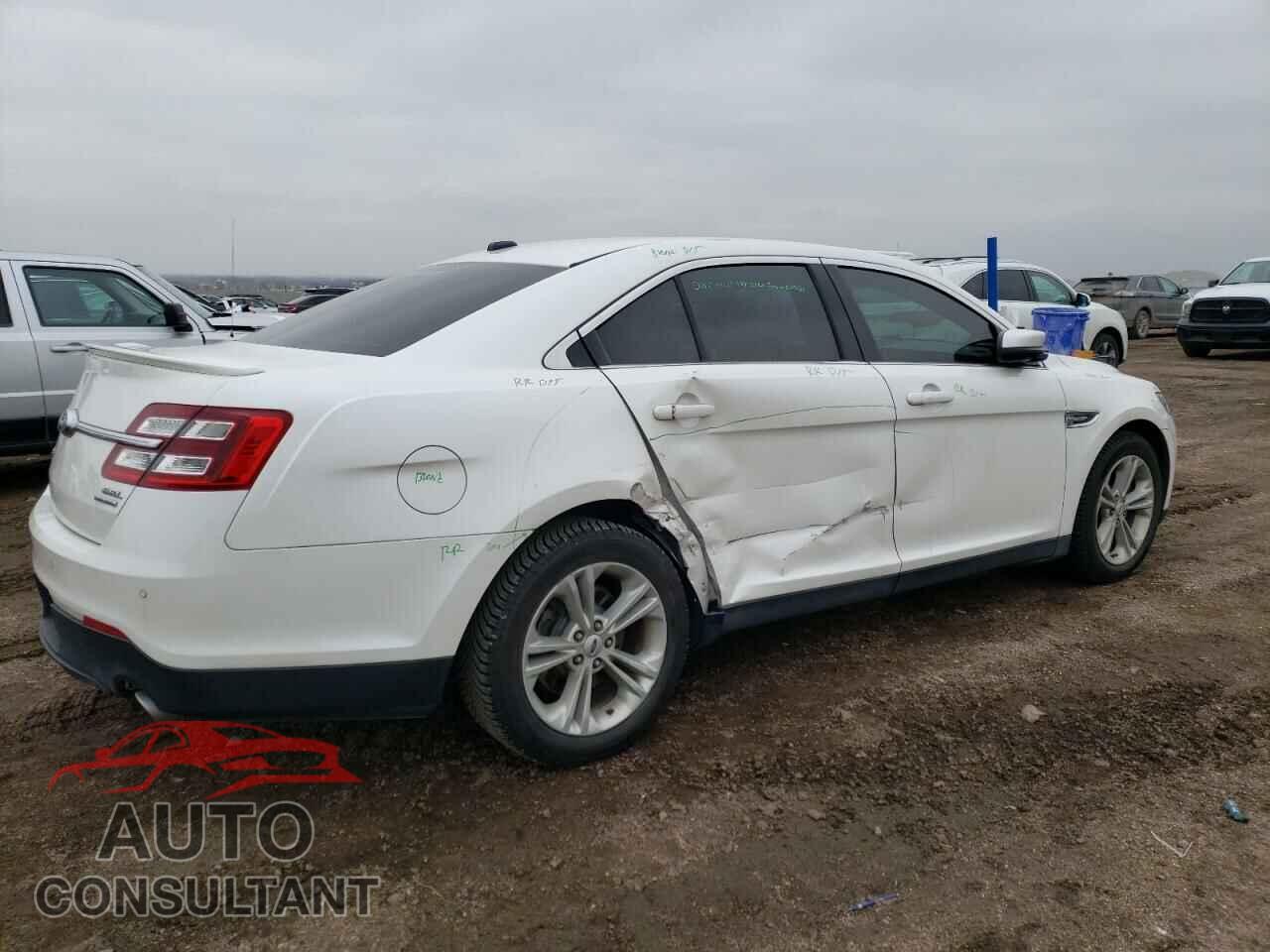 FORD TAURUS 2016 - 1FAHP2E81GG134340