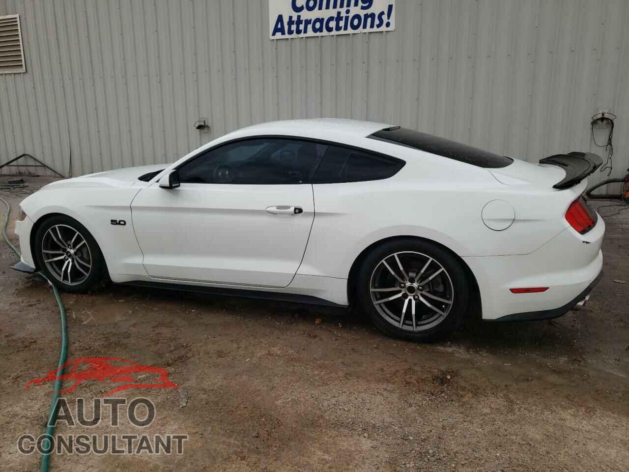 FORD MUSTANG 2018 - 1FA6P8CFXJ5128891