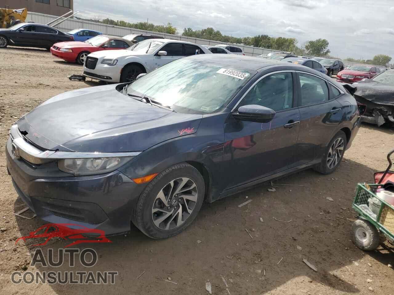 HONDA CIVIC 2018 - 2HGFC2F71JH606357