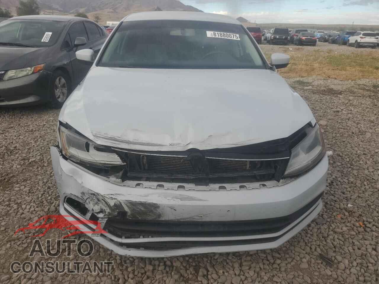 VOLKSWAGEN JETTA 2017 - 3VW2B7AJ8HM286043