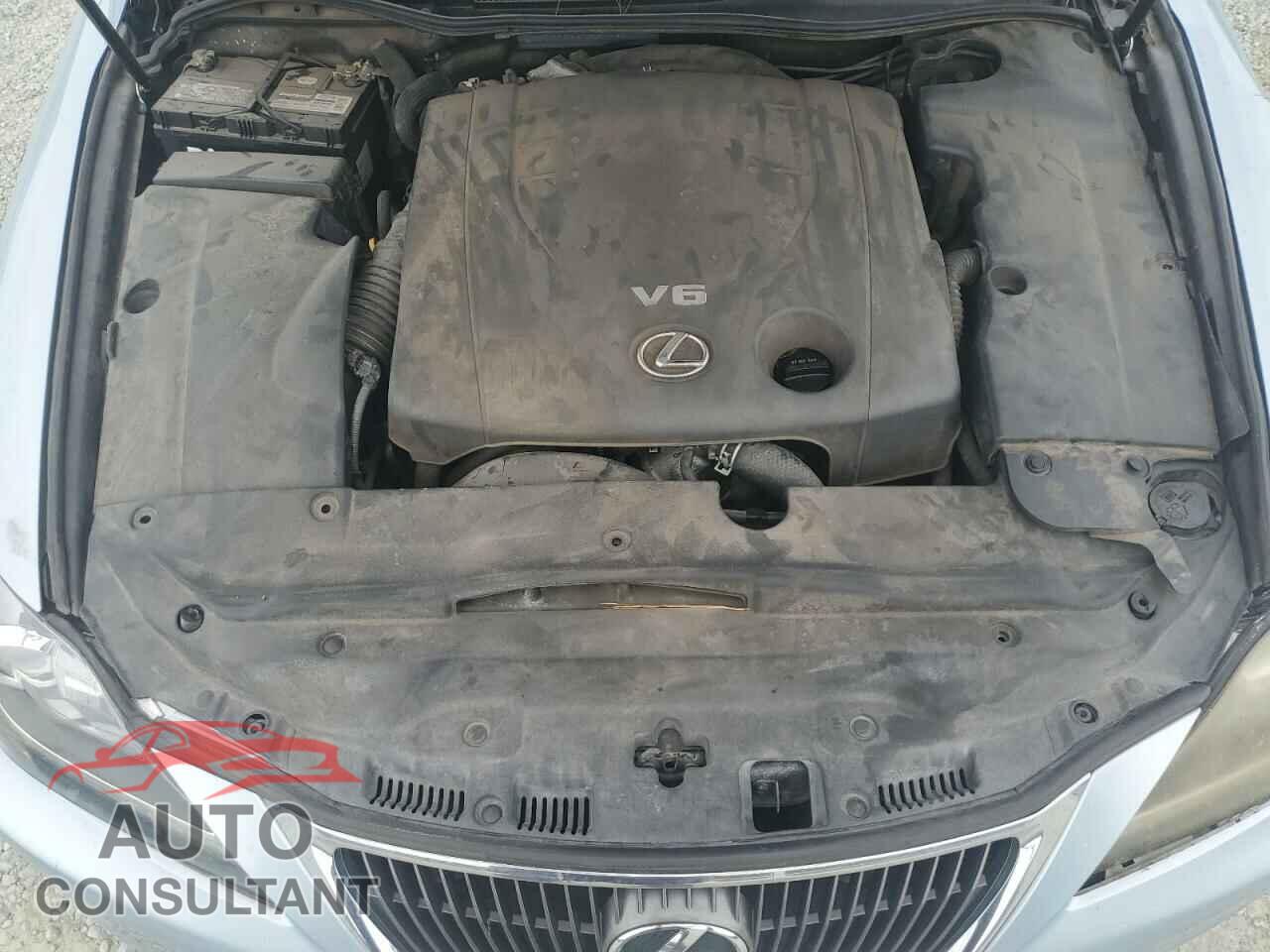 LEXUS IS 2011 - JTHBF5C2XB5136917