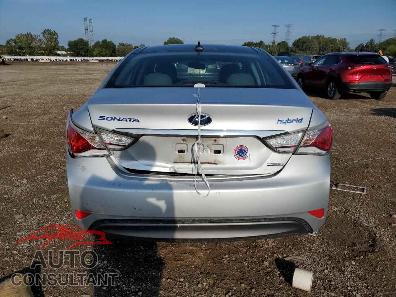 HYUNDAI SONATA 2015 - KMHEC4A41FA051866