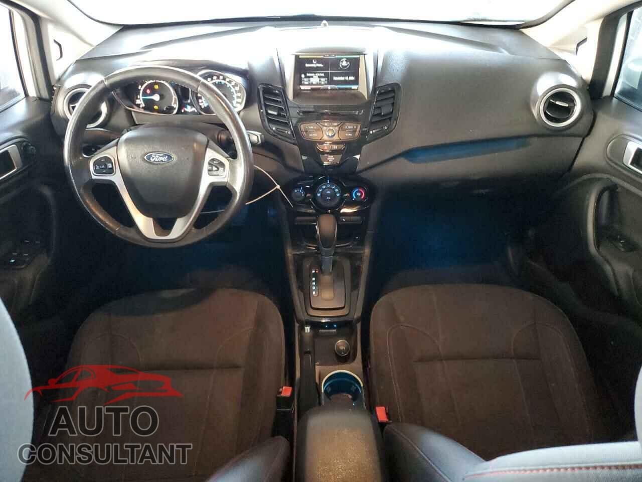 FORD FIESTA 2015 - 3FADP4EJ2FM156347
