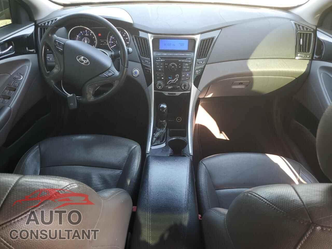 HYUNDAI SONATA 2011 - 5NPEC4AC0BH139970