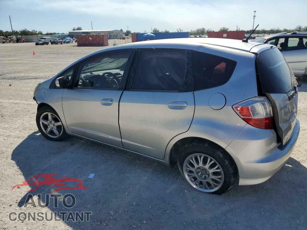 HONDA FIT 2012 - JHMGE8H37CS006009
