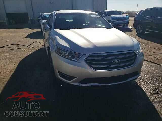 FORD TAURUS 2017 - 1FAHP2E82HG125731