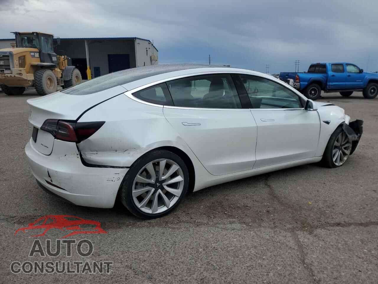 TESLA MODEL 3 2020 - 5YJ3E1EB8LF638615