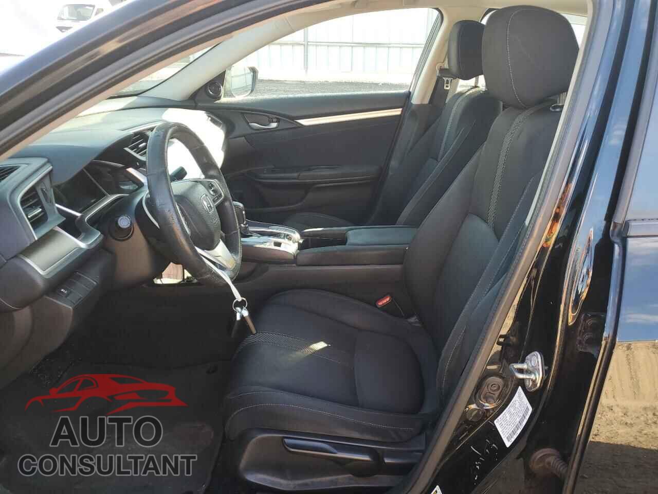 HONDA CIVIC 2017 - 2HGFC1F37HH643477