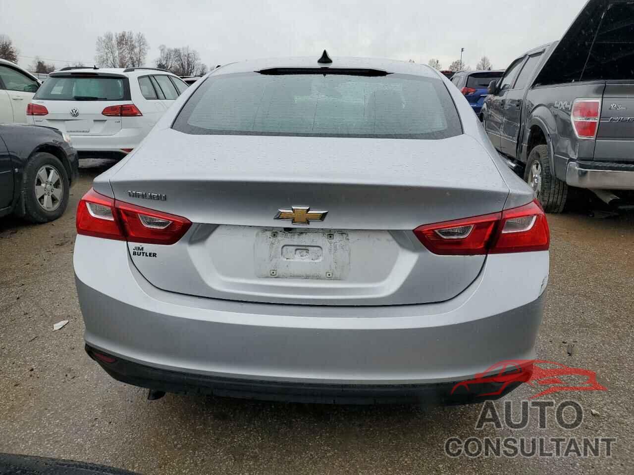 CHEVROLET MALIBU 2018 - 1G1ZB5ST7JF118947