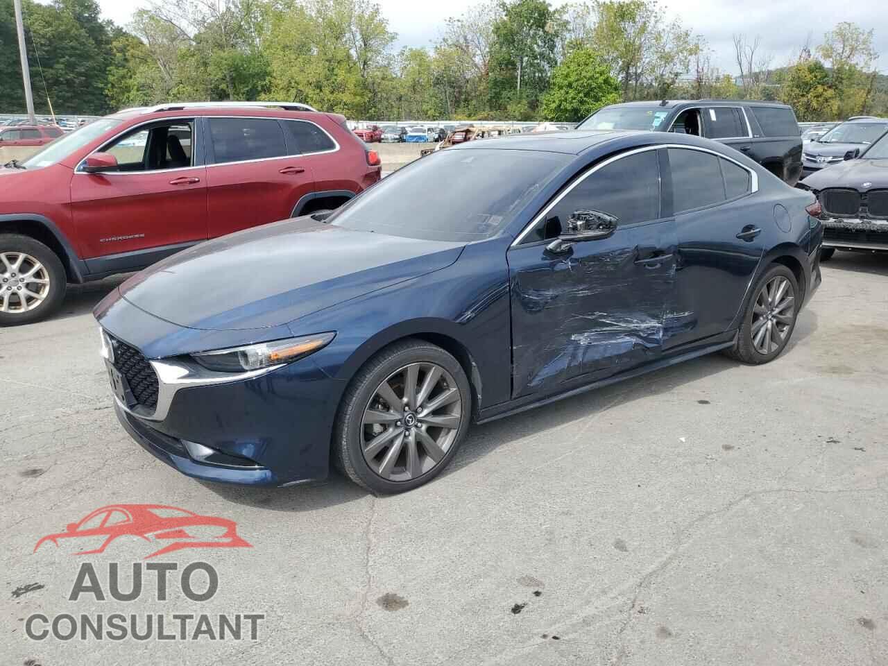 MAZDA 3 2019 - 3MZBPAEM2KM111989