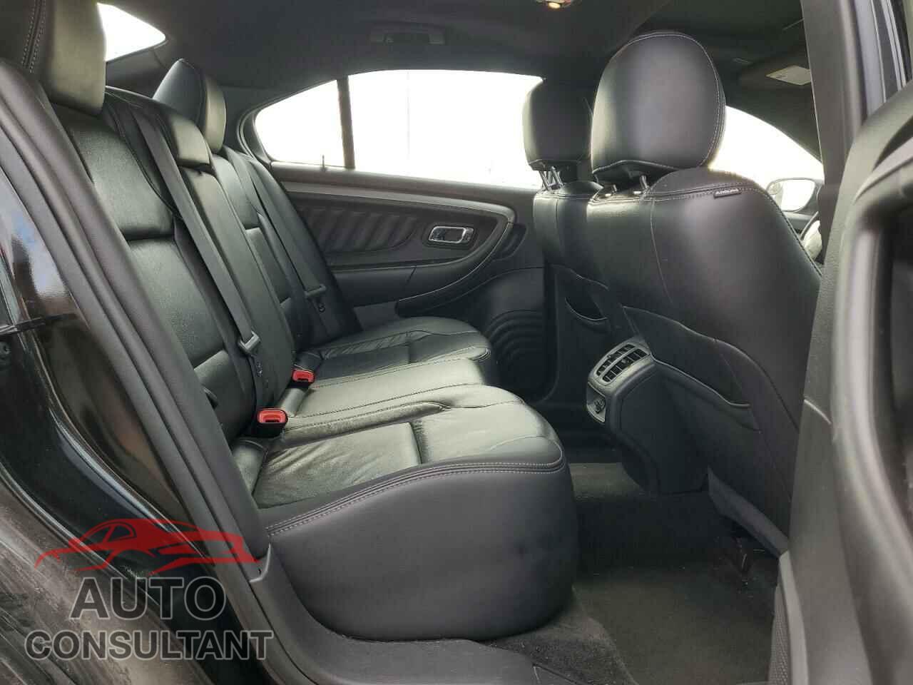 FORD TAURUS 2015 - 1FAHP2E80FG207048