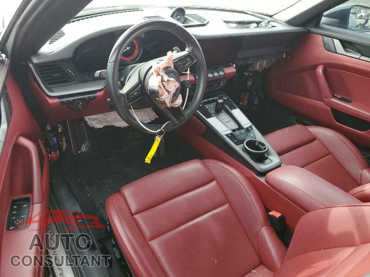 PORSCHE 911 2022 - WP0CA2A97NS236529