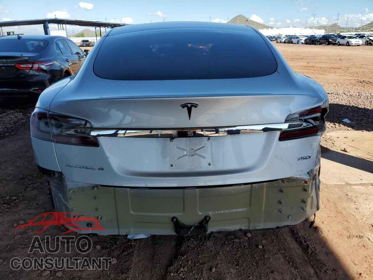 TESLA MODEL S 2018 - 5YJSA1E25JF252562