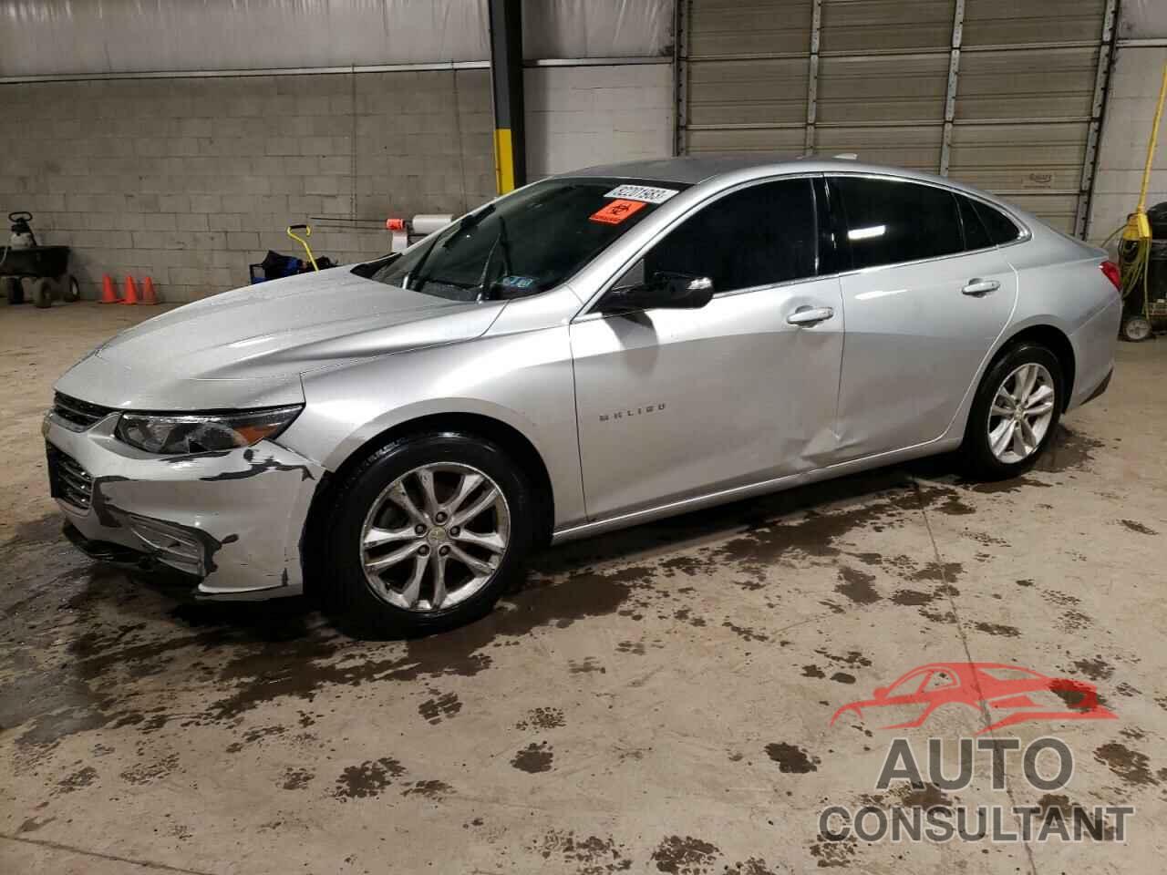 CHEVROLET MALIBU 2018 - 1G1ZD5ST1JF184548