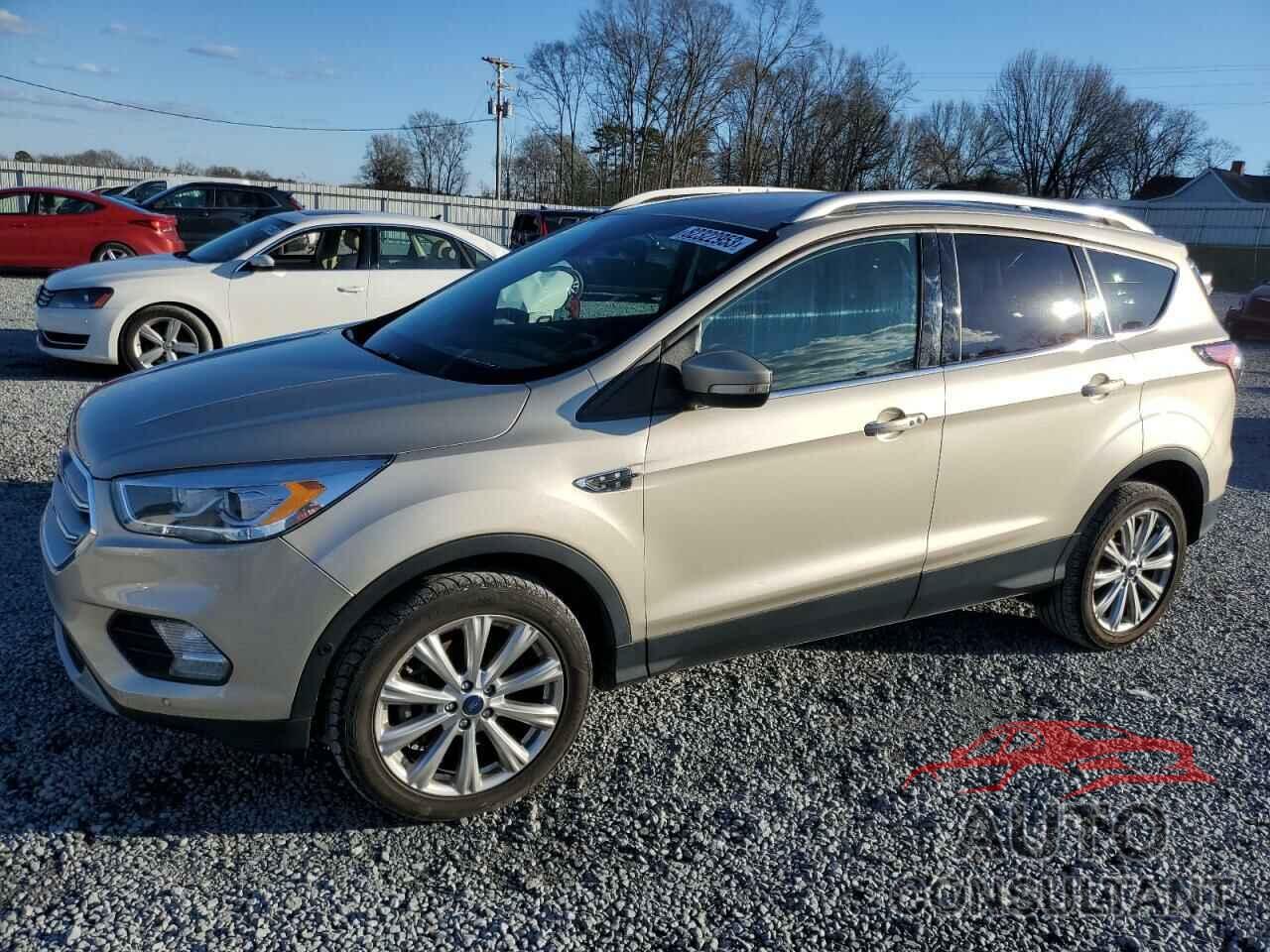 FORD ESCAPE 2018 - 1FMCU9J94JUA69119