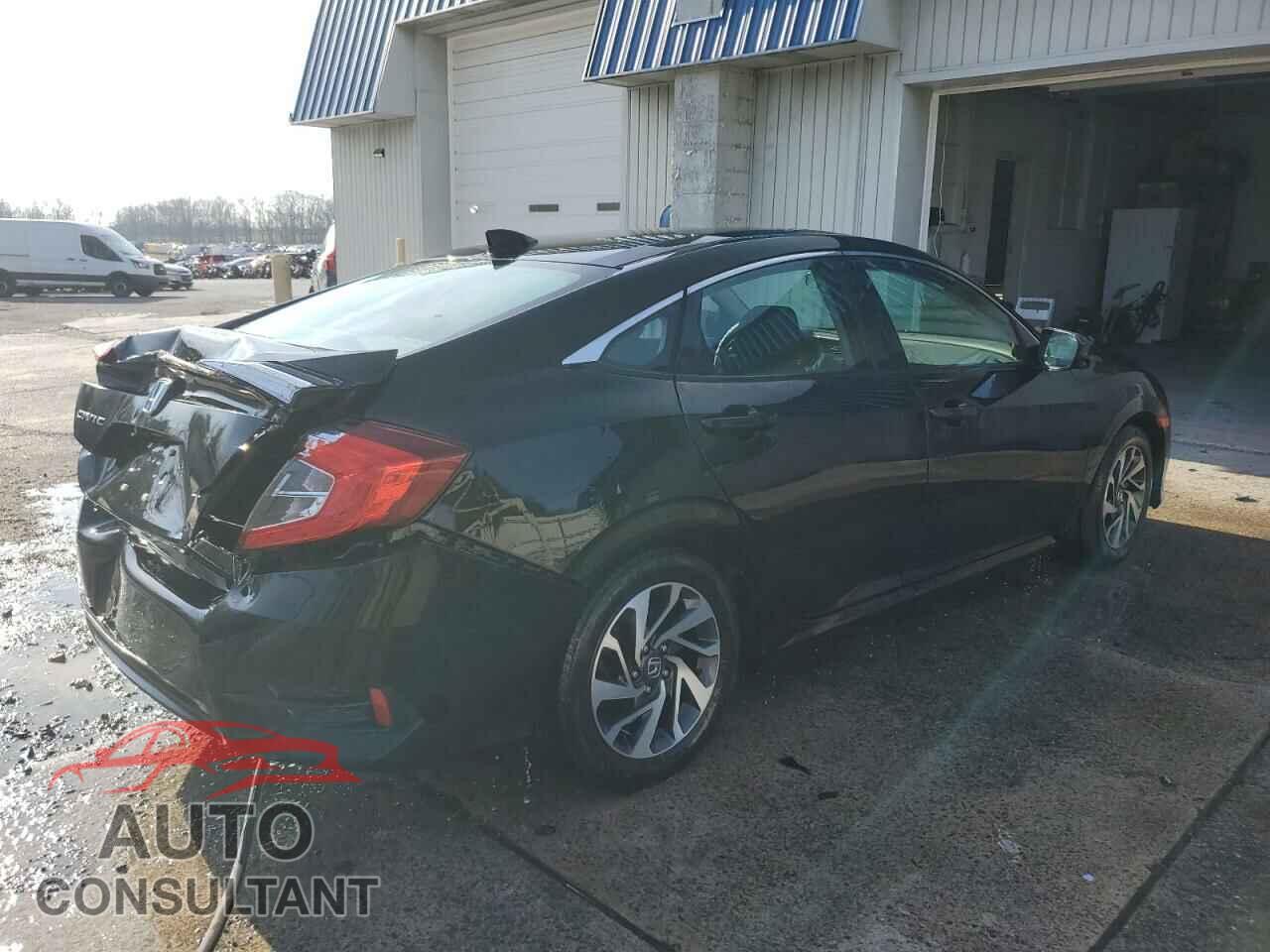 HONDA CIVIC 2017 - 19XFC2F73HE206501