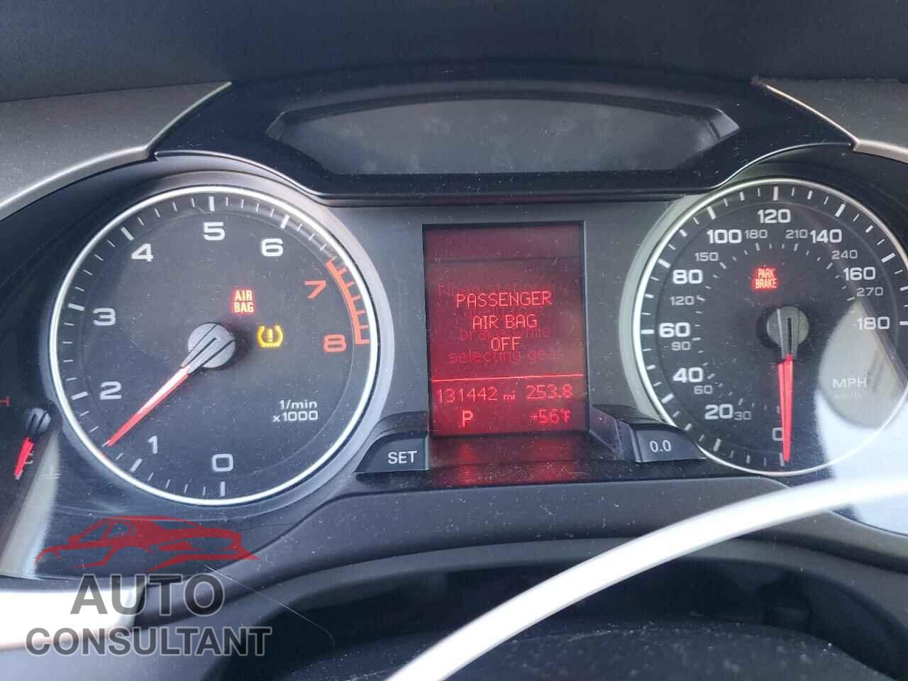 AUDI A4 2009 - WAUCF78K59N070911