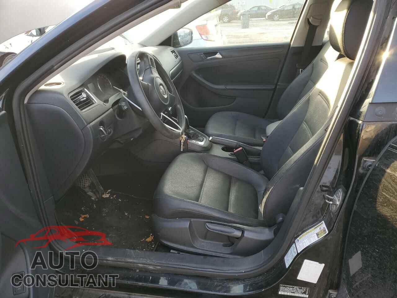VOLKSWAGEN JETTA 2012 - 3VWDP7AJ4CM112604