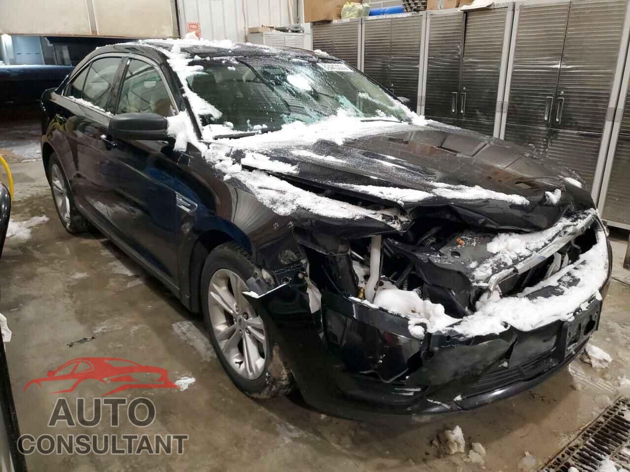 FORD TAURUS 2018 - 1FAHP2D8XJG115715