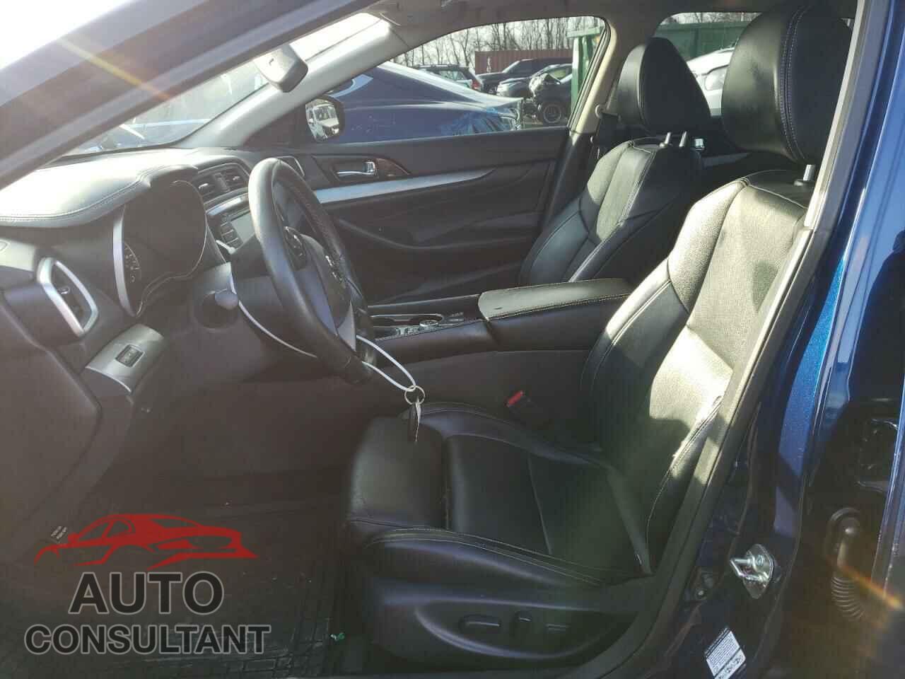 NISSAN MAXIMA 2016 - 1N4AA6AP8GC903401