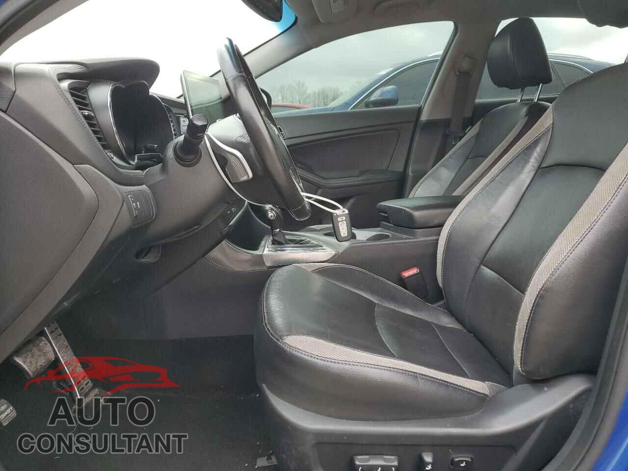 KIA OPTIMA 2013 - 5XXGR4A64DG130754