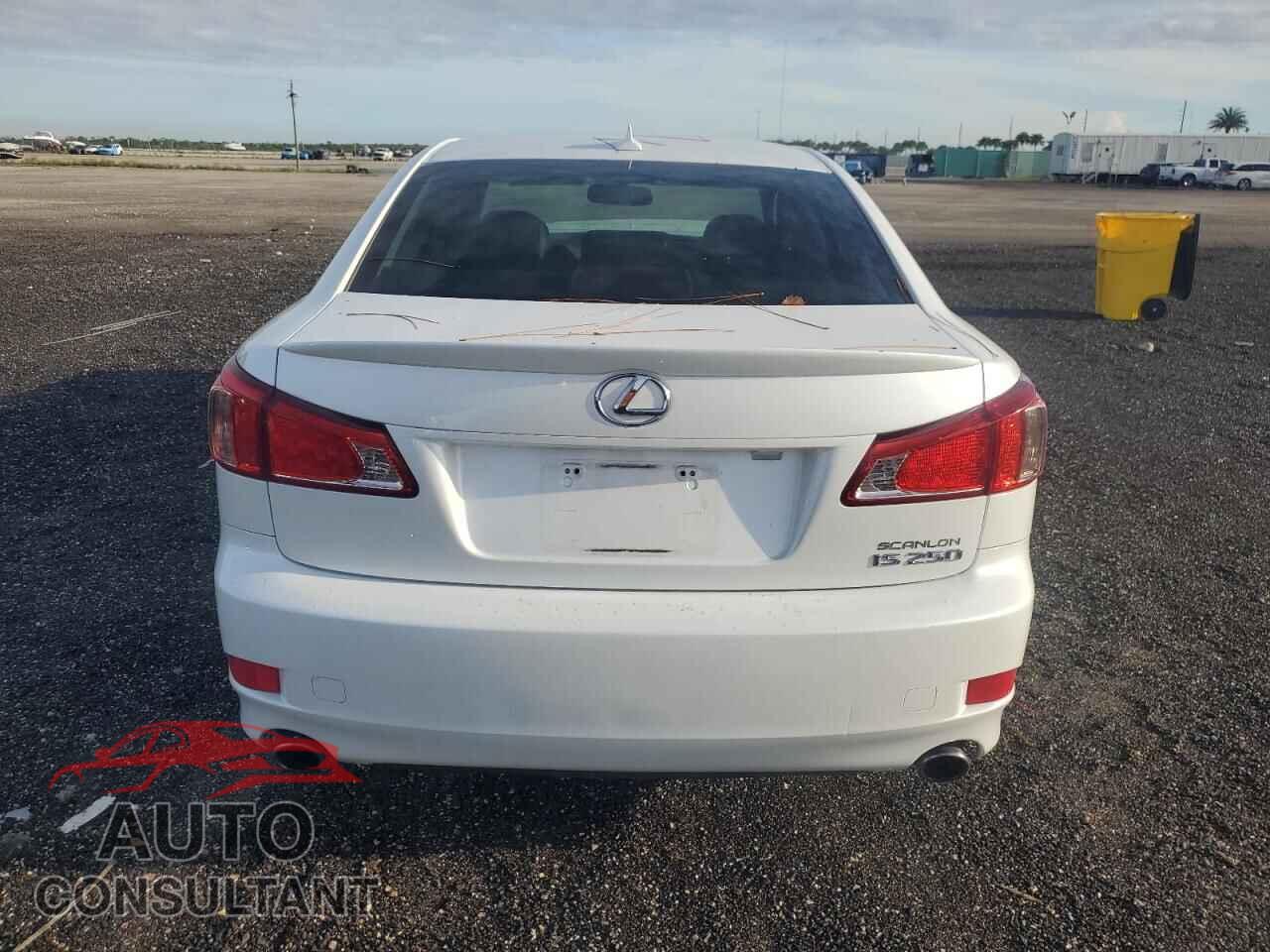 LEXUS IS 2013 - JTHBF5C2XD5190558