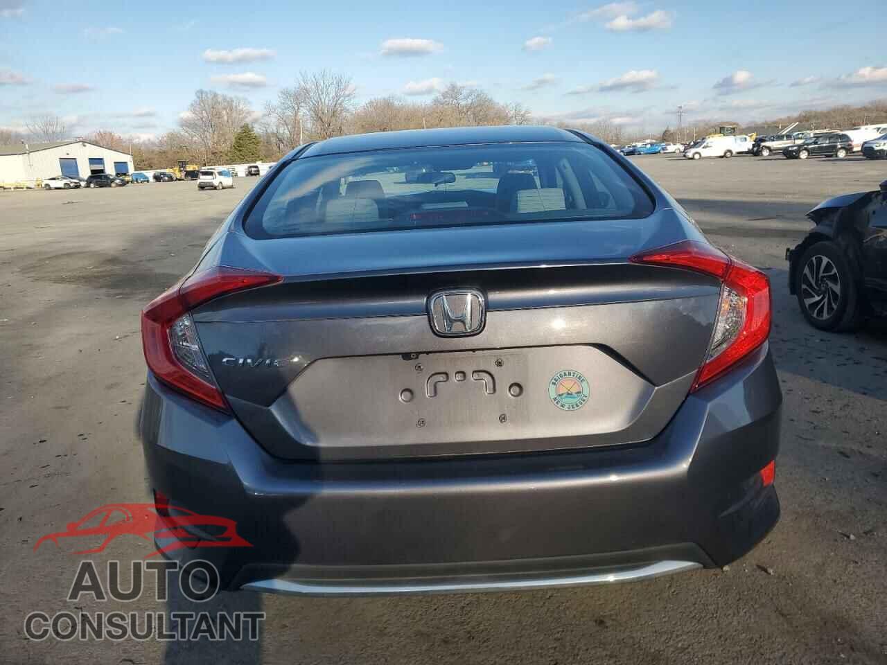 HONDA CIVIC 2019 - 2HGFC2F67KH547016