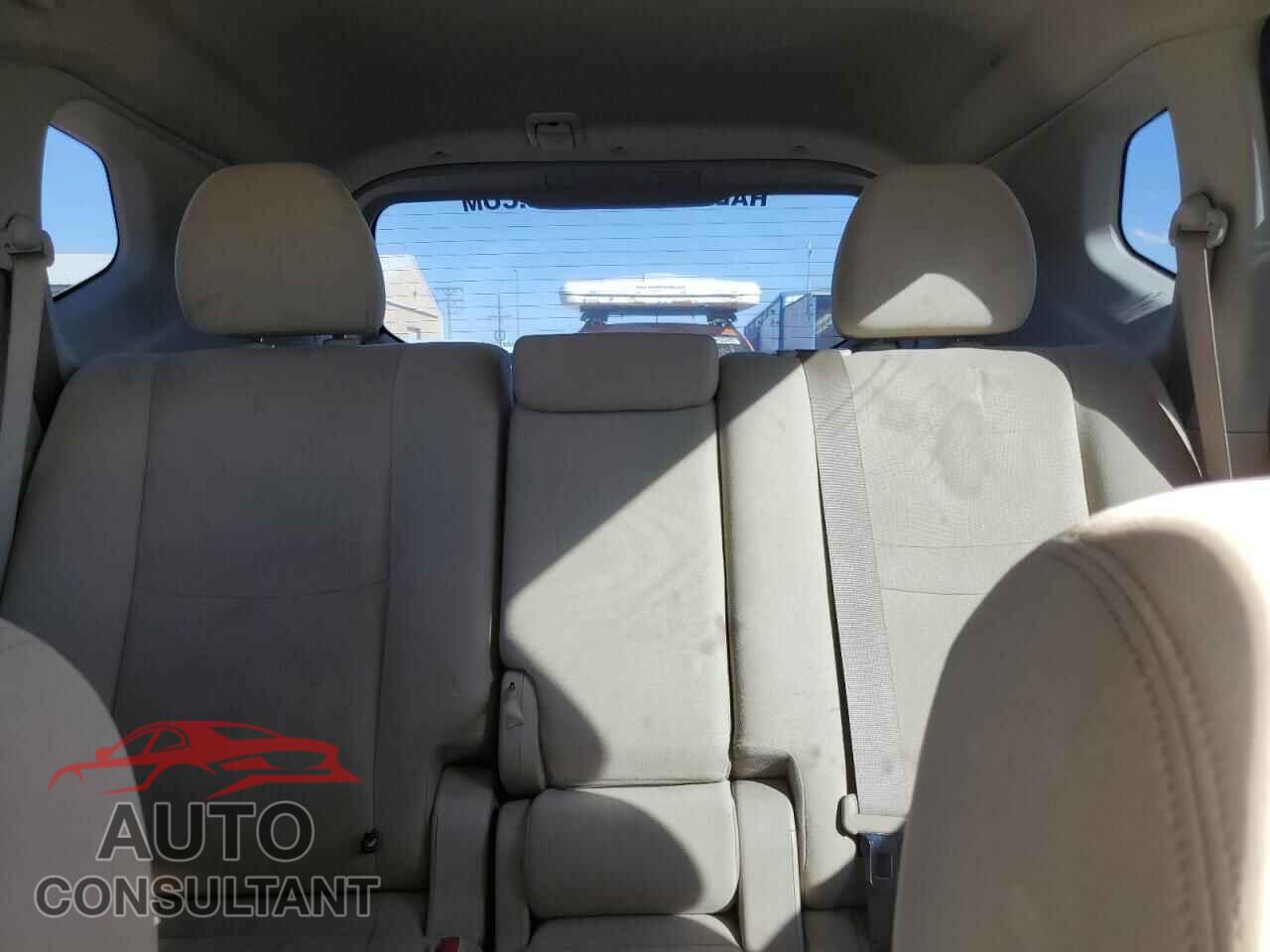 NISSAN ROGUE 2016 - KNMAT2MVXGP707833