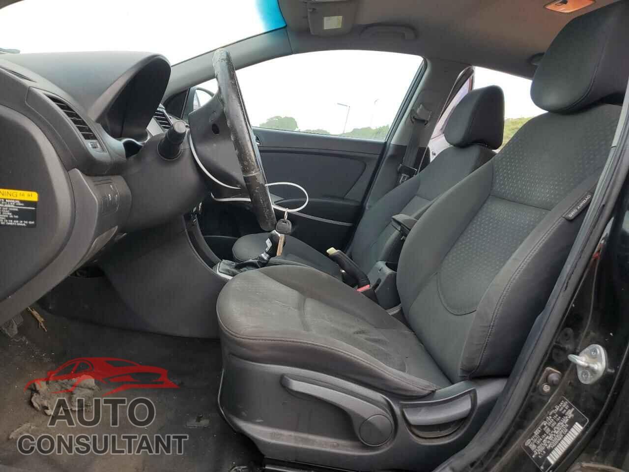 HYUNDAI ACCENT 2012 - KMHCU5AE8CU041378