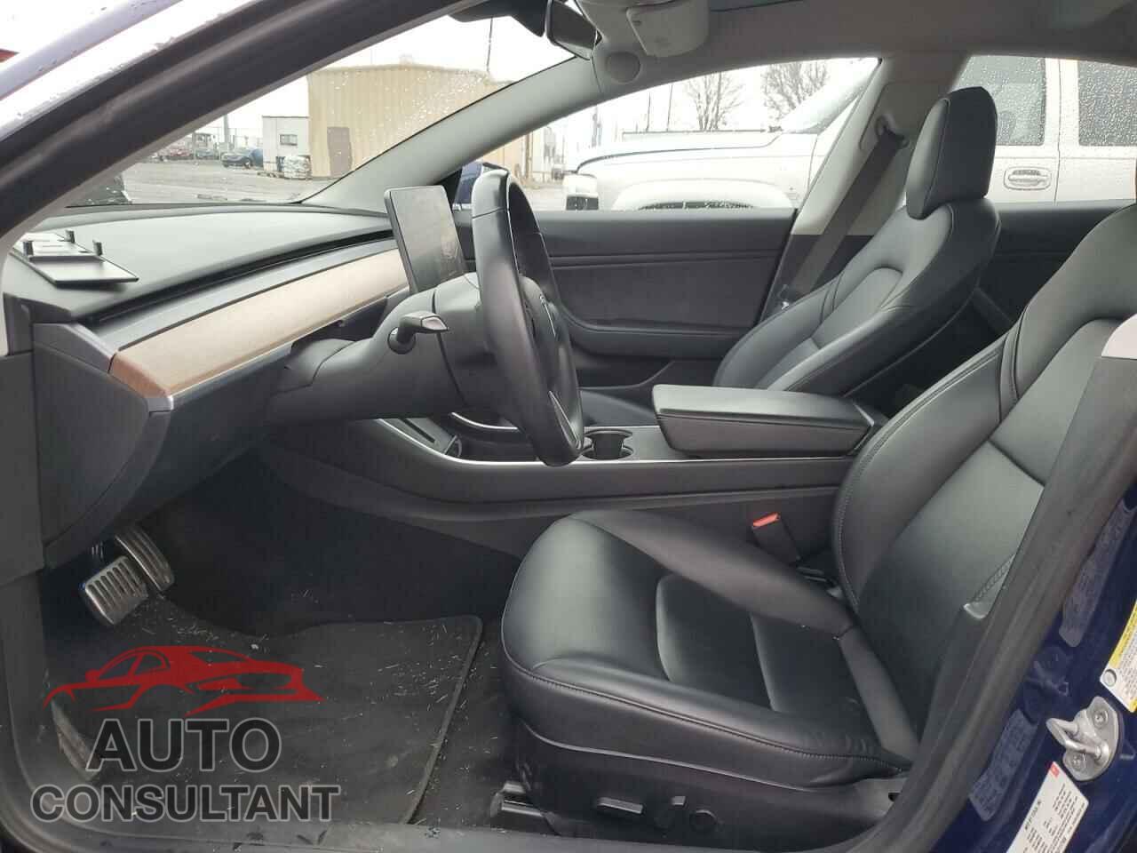 TESLA MODEL 3 2018 - 5YJ3E1EB3JF117556