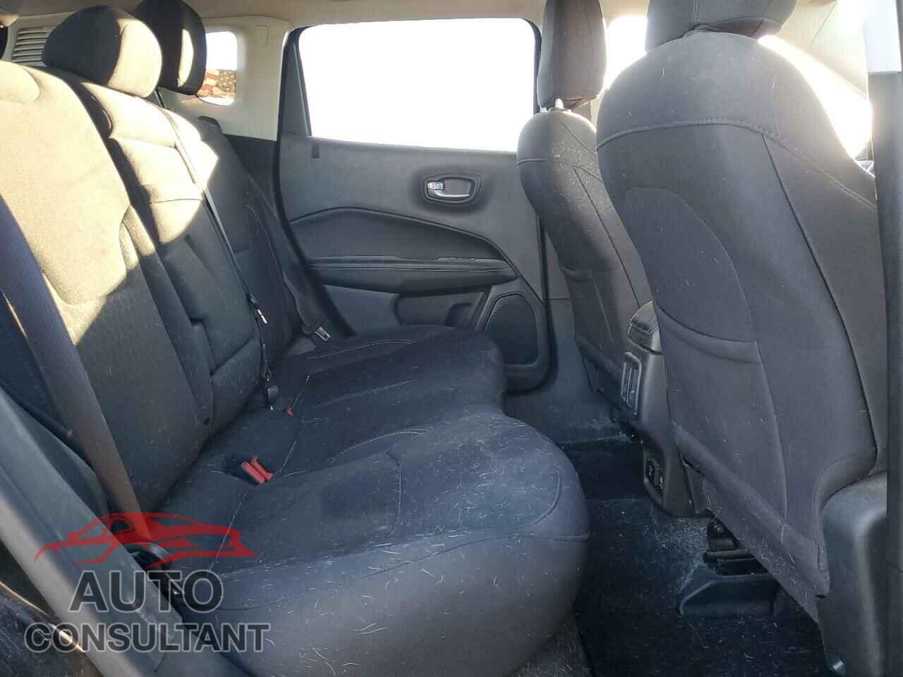 JEEP COMPASS 2019 - 3C4NJCAB8KT685603