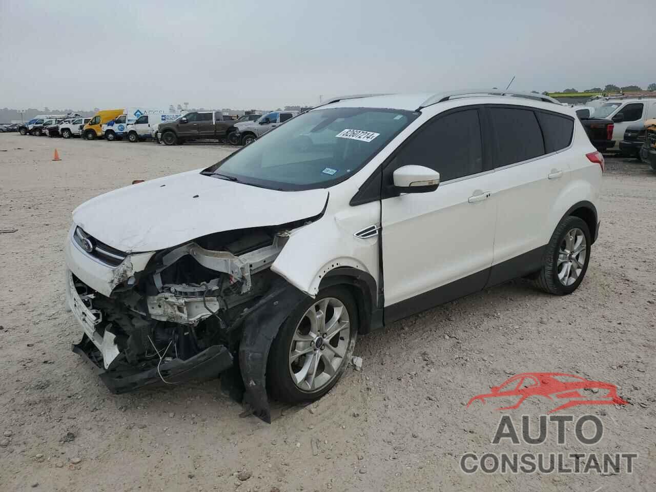 FORD ESCAPE 2016 - 1FMCU0JX8GUC66037