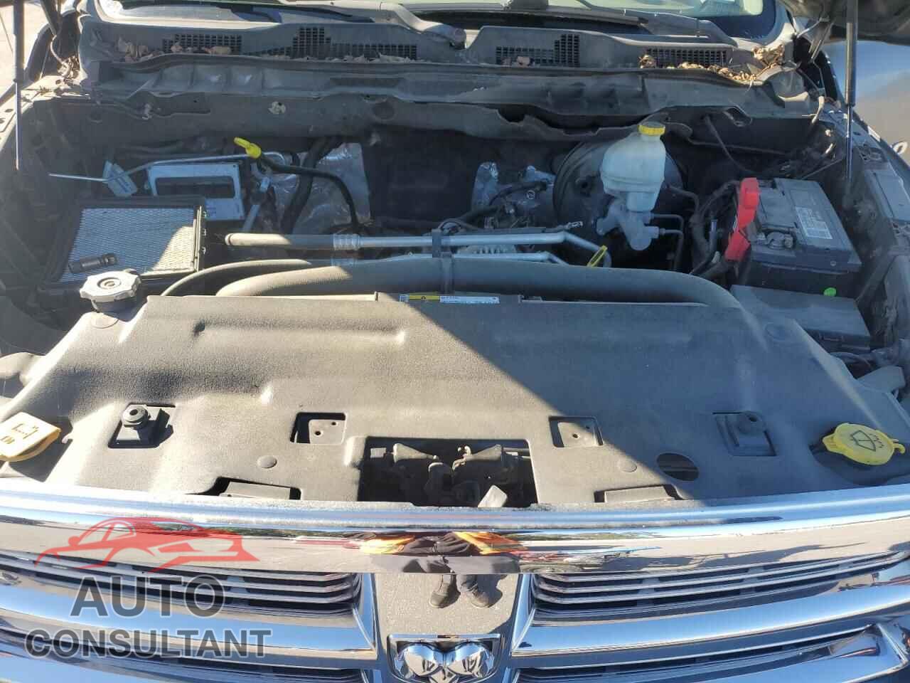 DODGE RAM 1500 2012 - 1C6RD6GT7CS313125