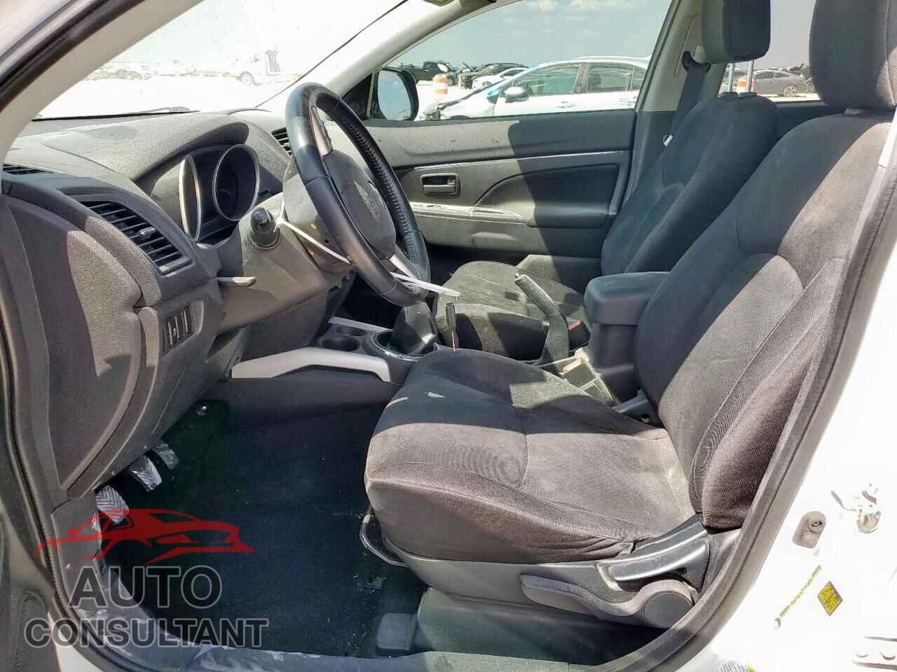 MITSUBISHI OUTLANDER 2014 - 4A4AP3AU9EE009186