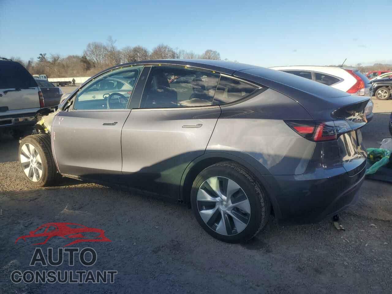 TESLA MODEL Y 2023 - 7SAYGAEE0PF942556