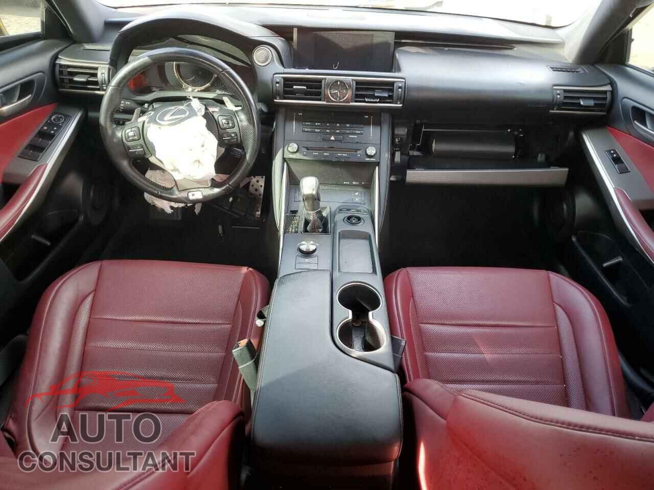LEXUS IS 2017 - JTHBA1D29H5057690