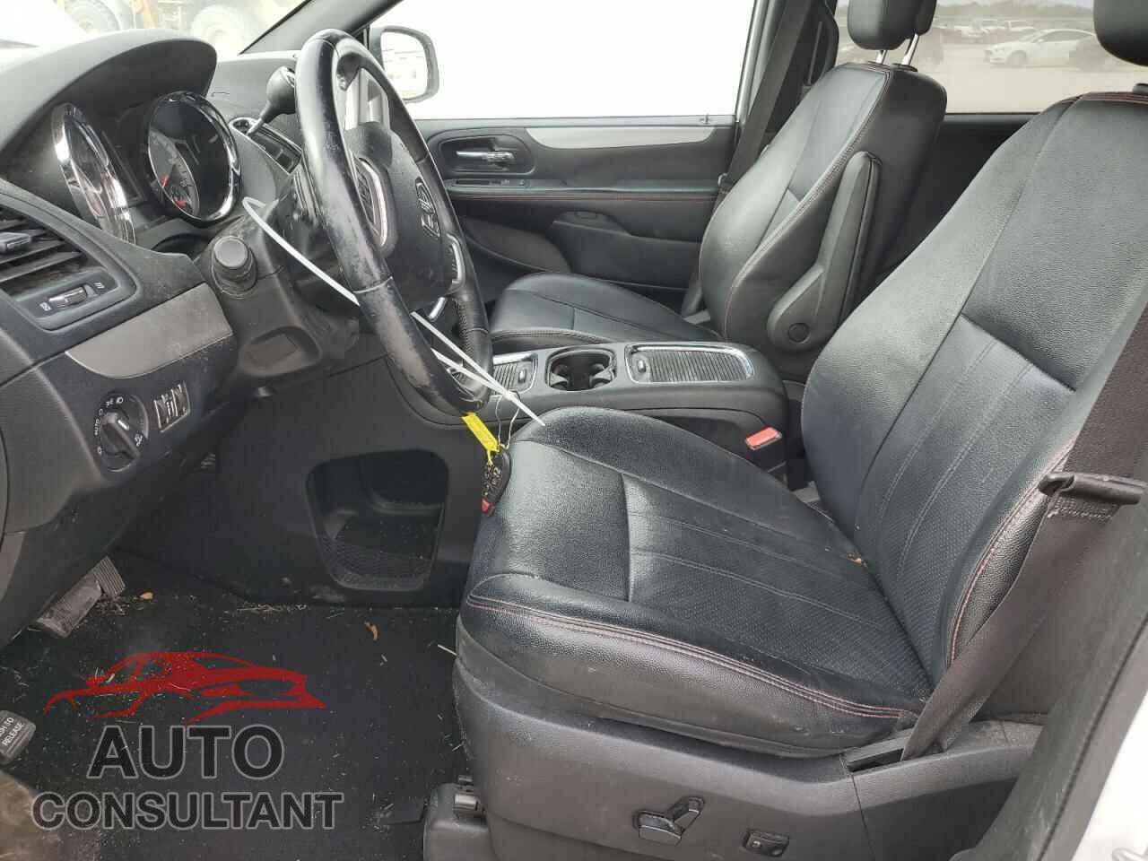 DODGE CARAVAN 2016 - 2C4RDGEG7GR319194