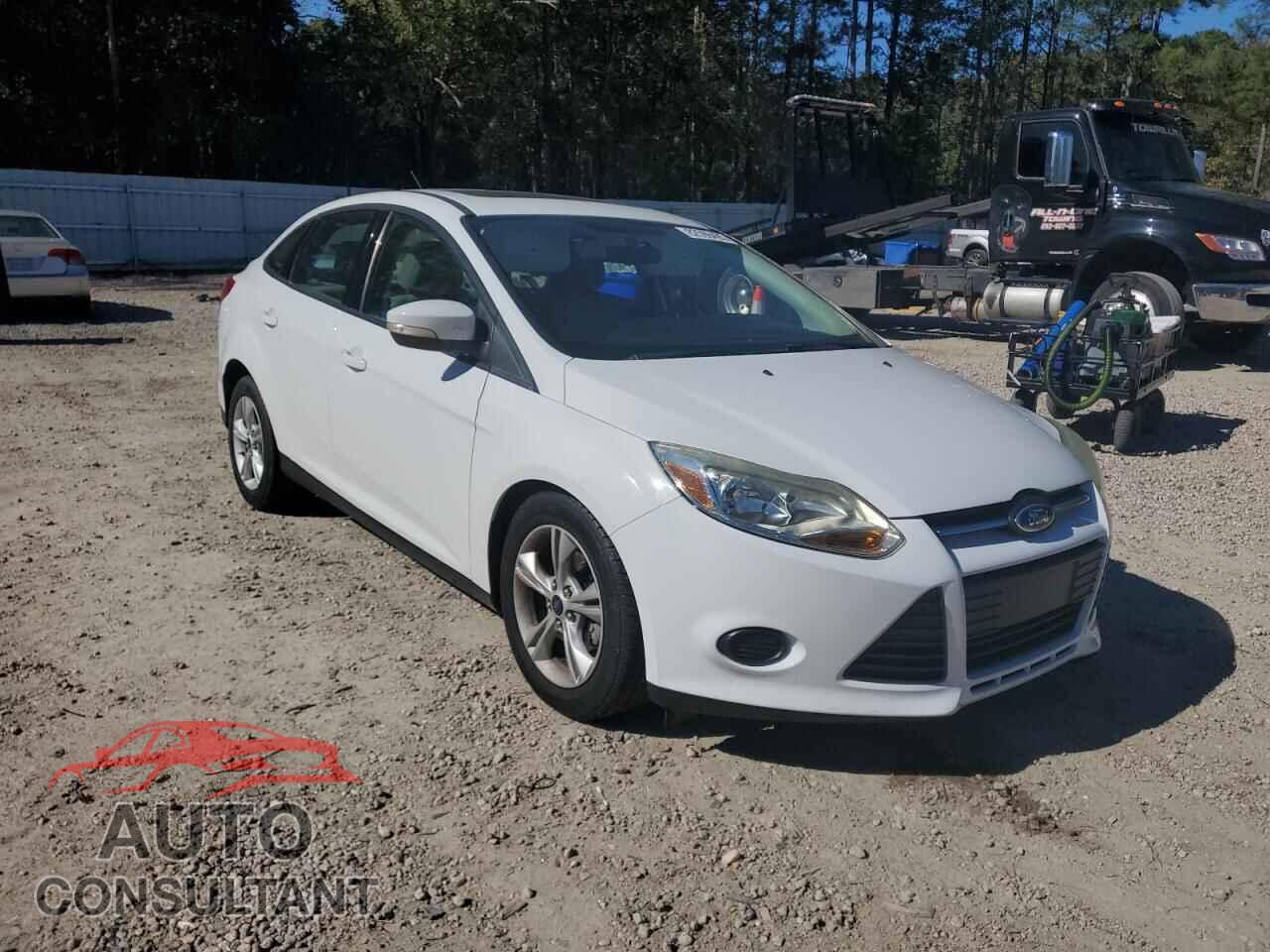 FORD FOCUS 2014 - 1FADP3F24EL395948