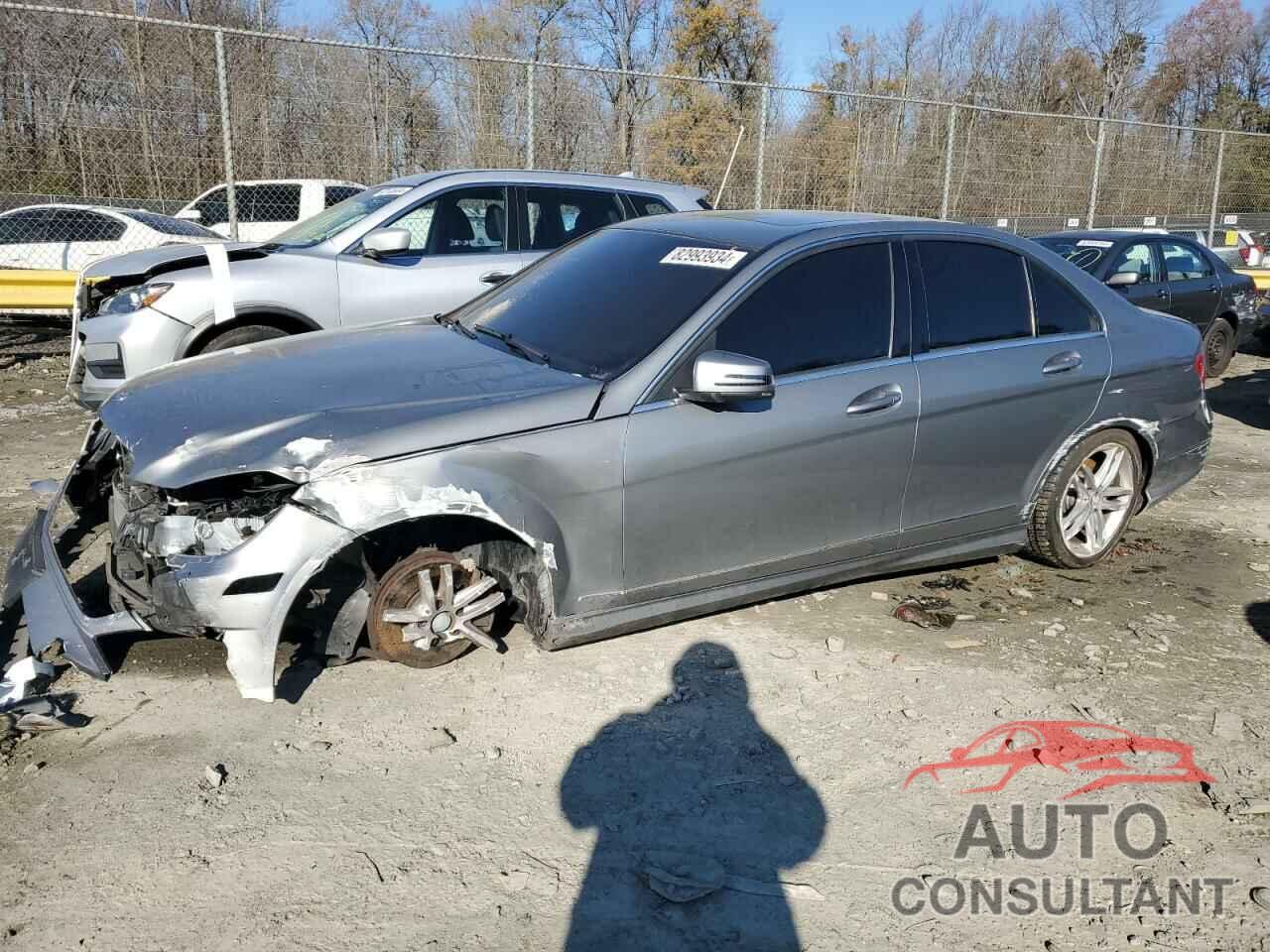 MERCEDES-BENZ C-CLASS 2013 - WDDGF8AB6DR282387
