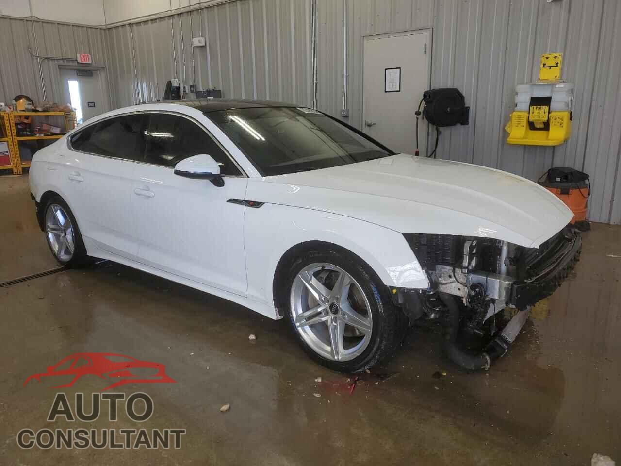 AUDI A5 2021 - WAUDACF51MA059977