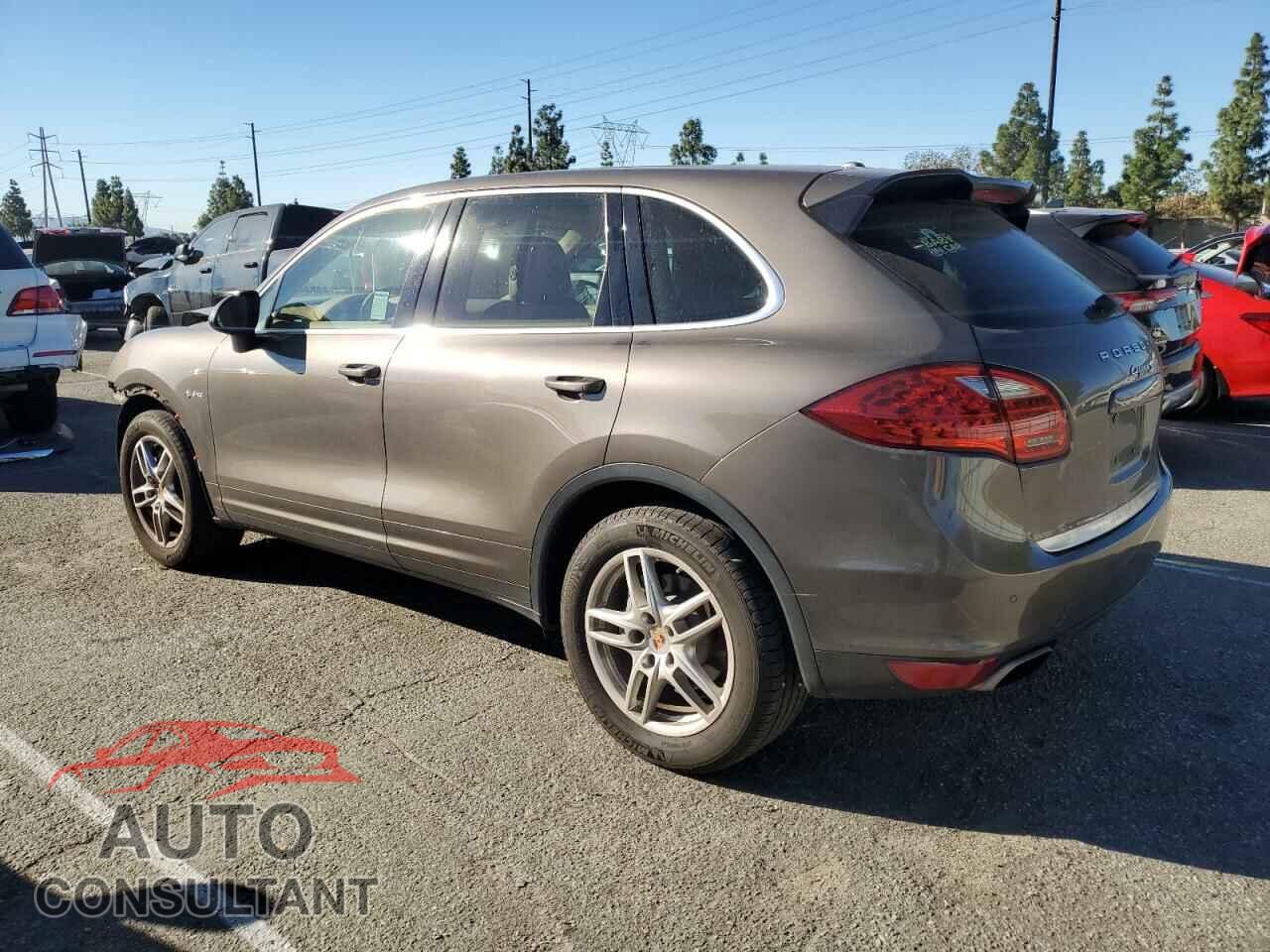 PORSCHE CAYENNE 2014 - WP1AE2A2XELA50071