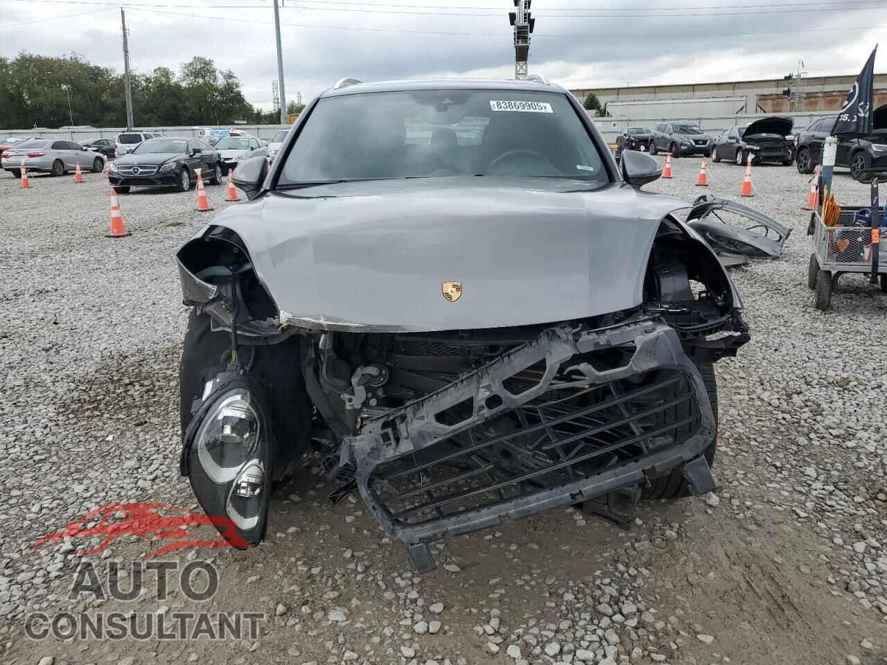 PORSCHE CAYENNE 2016 - WP1AA2A23GLA00904