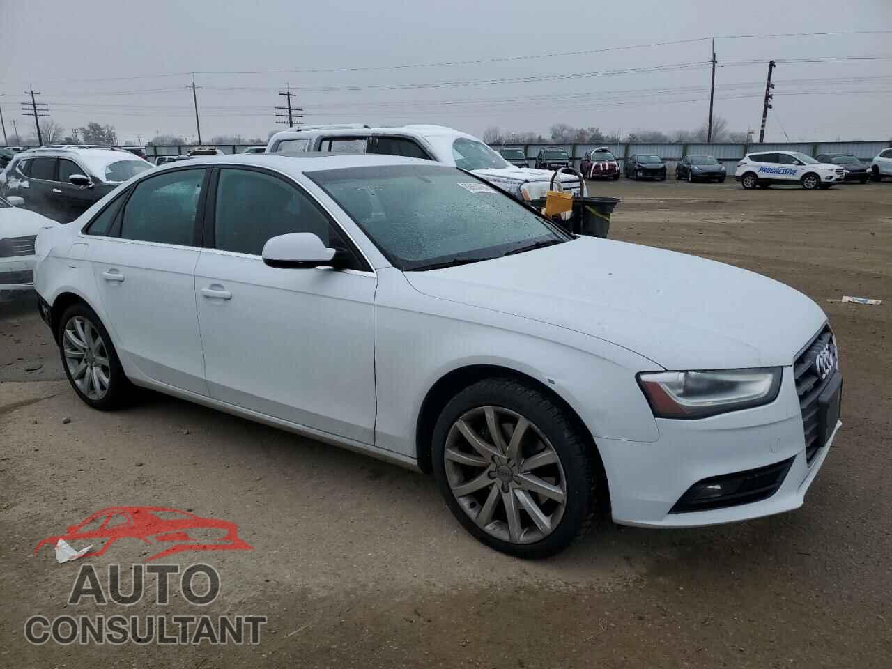 AUDI A4 2013 - WAUKFAFL1DN013117