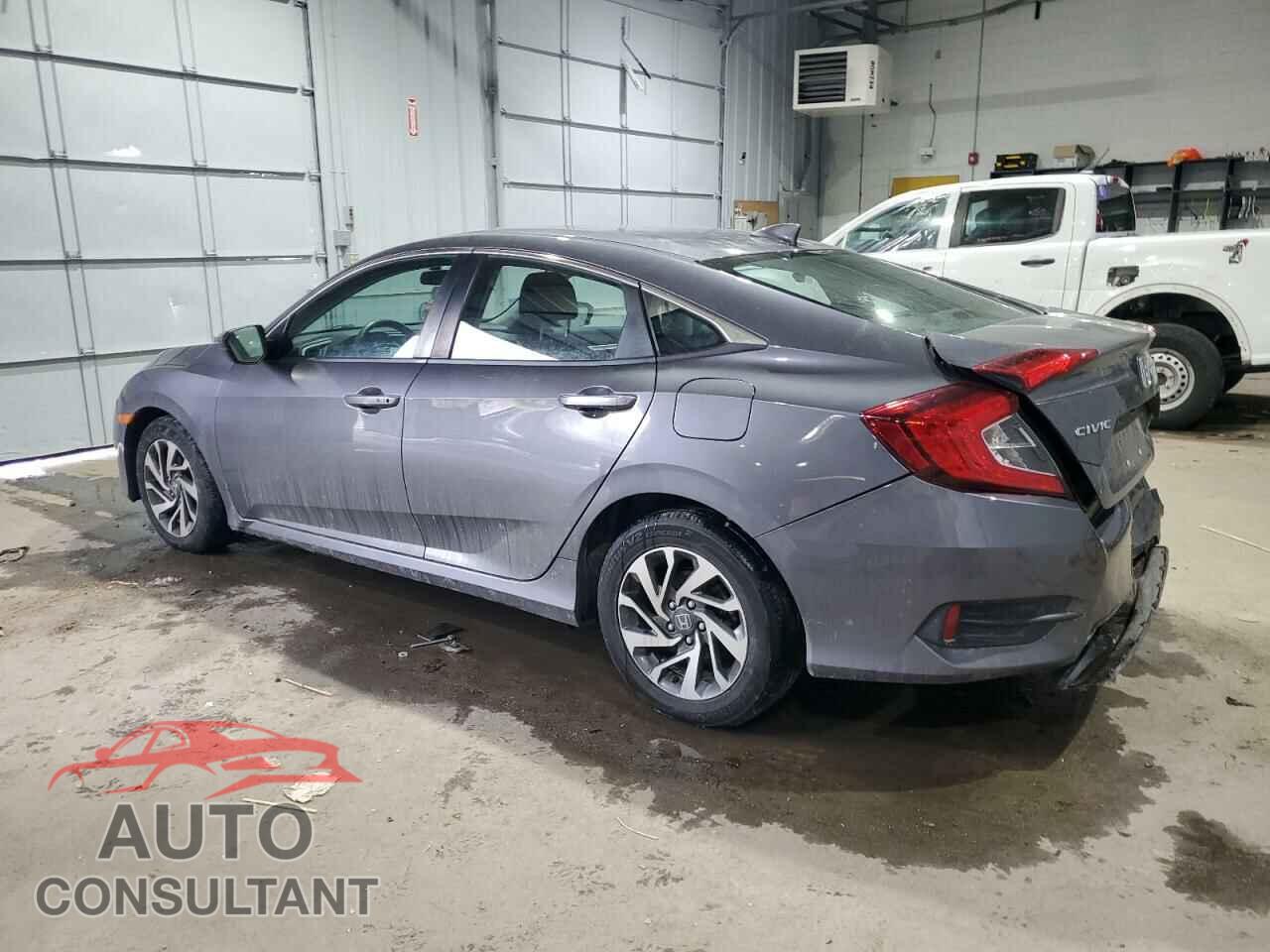 HONDA CIVIC 2018 - 2HGFC2F71JH598261