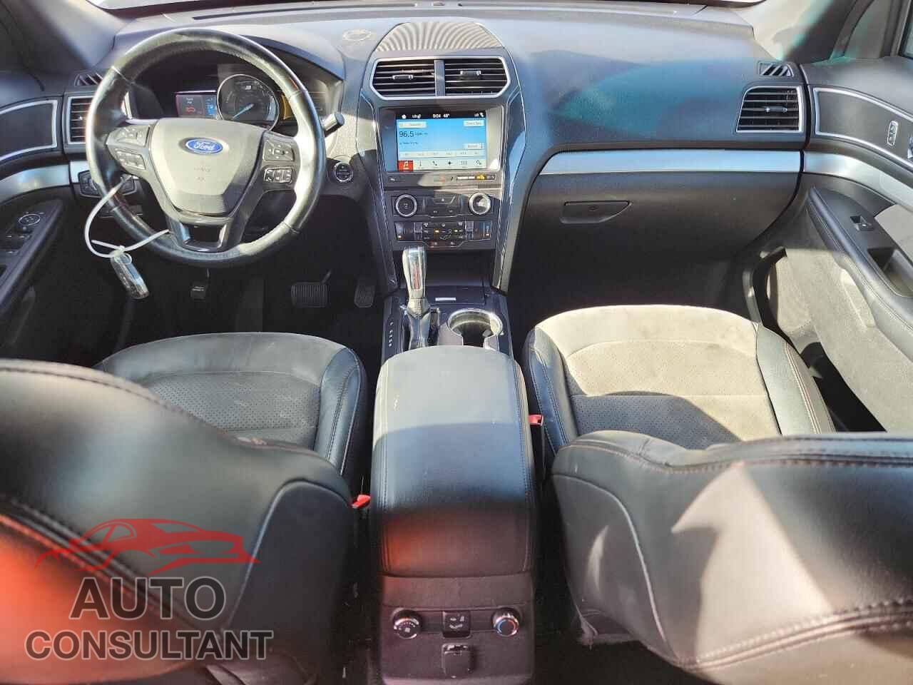 FORD EXPLORER 2017 - 1FM5K8D84HGE11527