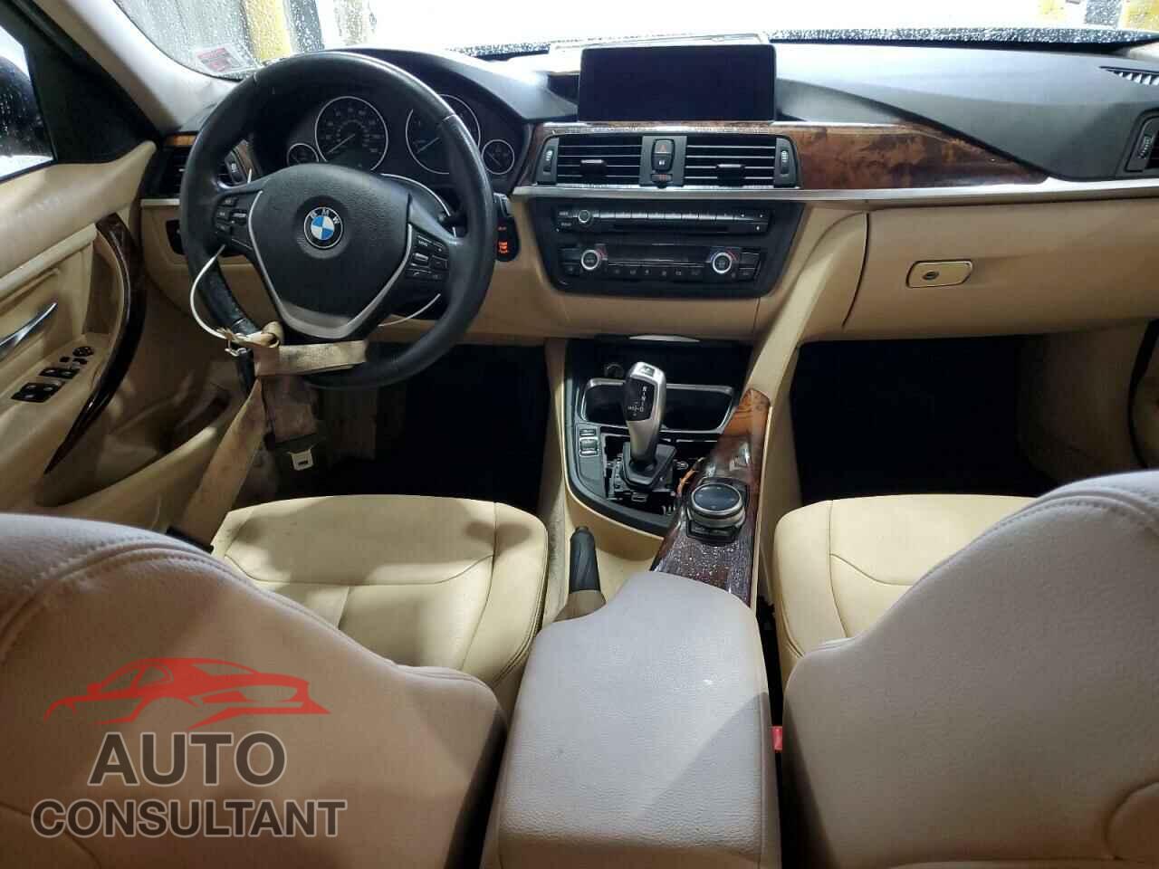 BMW 3 SERIES 2014 - WBA3D3C53EK153880