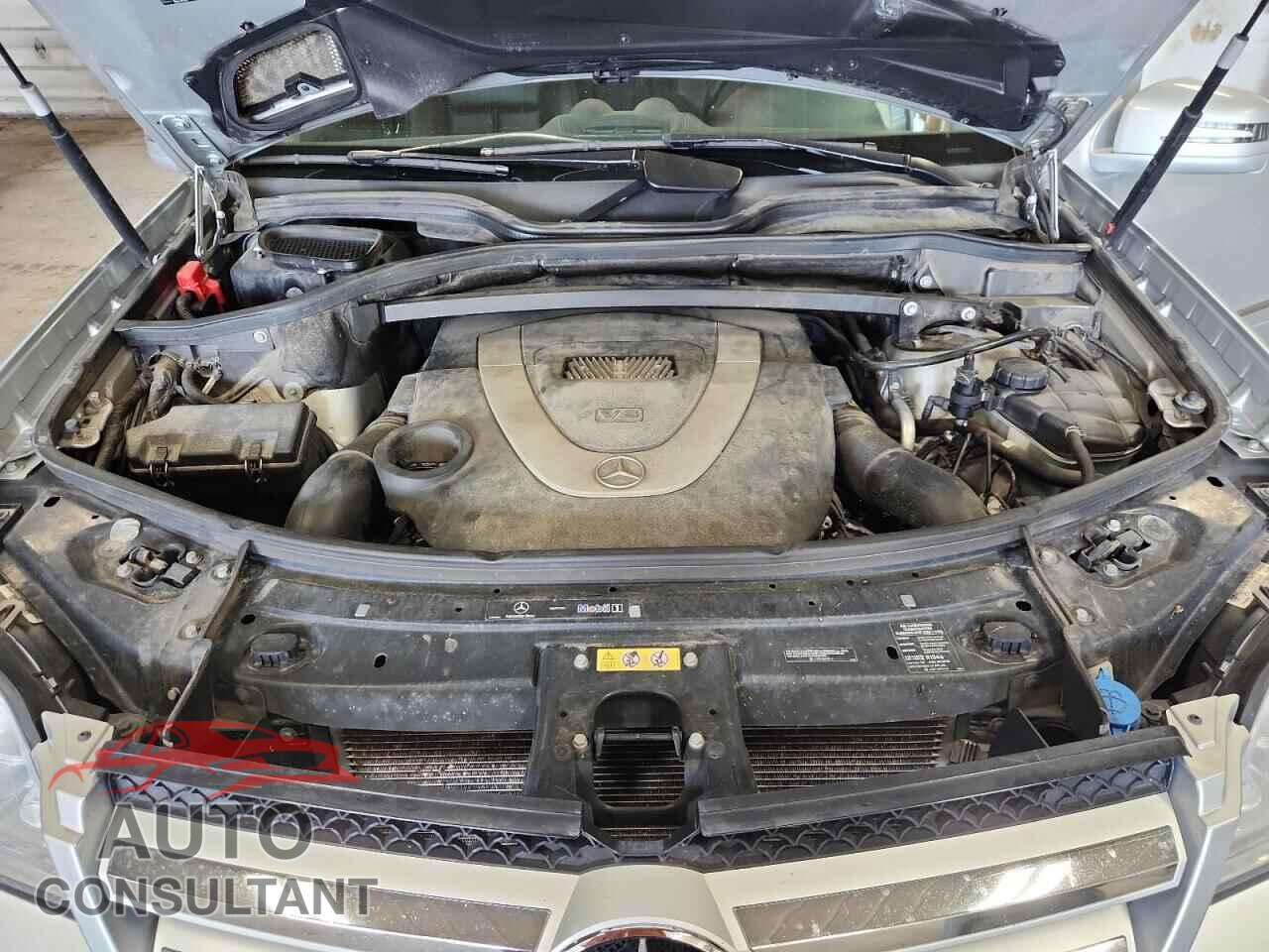 MERCEDES-BENZ GL-CLASS 2012 - 4JGBF7BE4CA799283