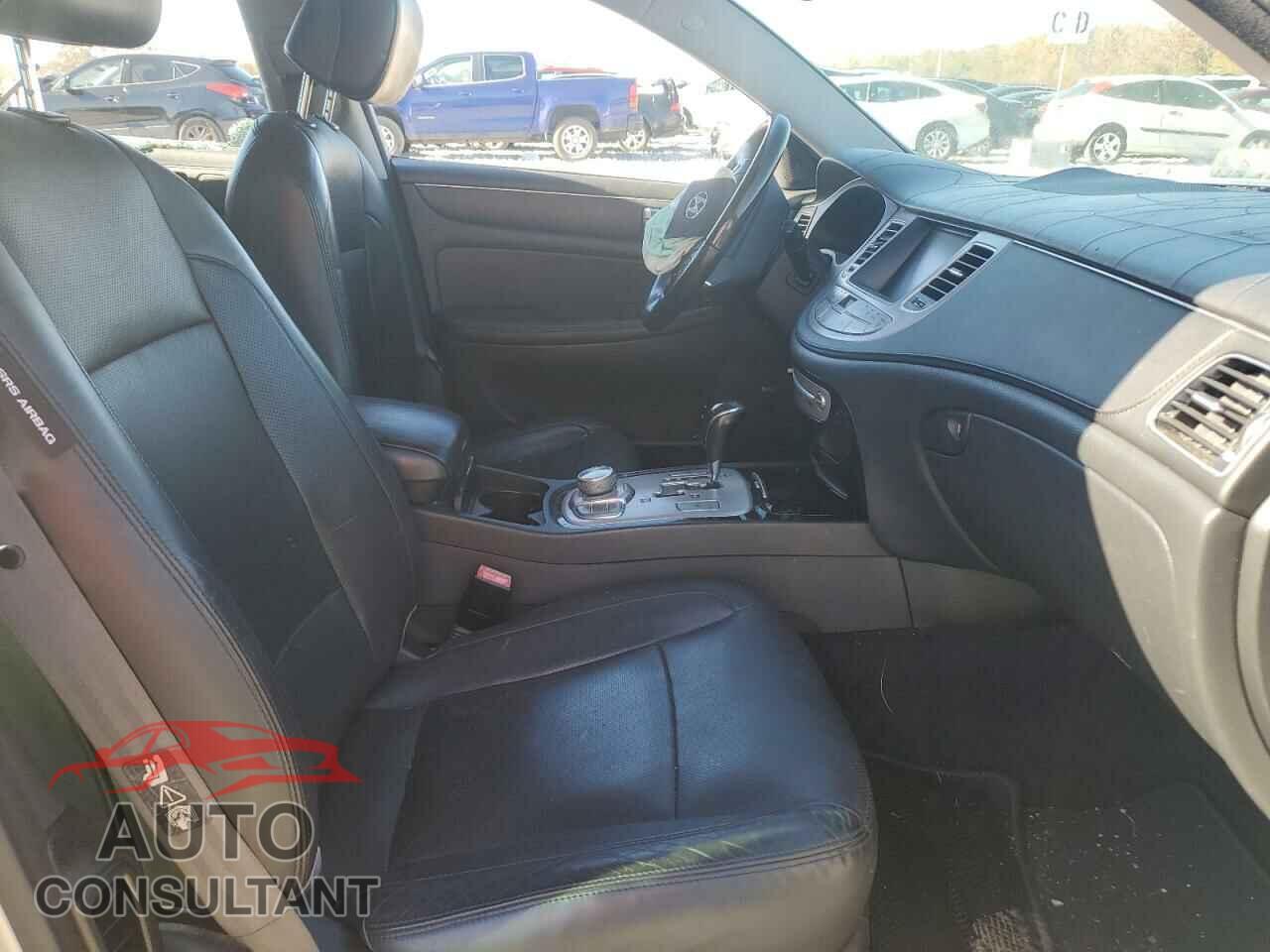 HYUNDAI GENESIS 2012 - KMHGC4DFXCU163615
