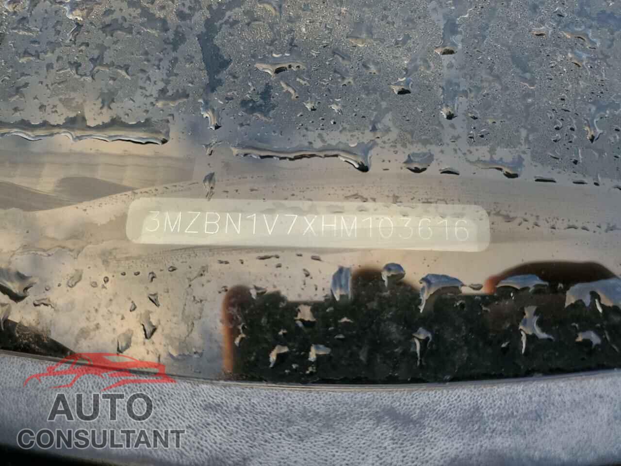 MAZDA 3 2017 - 3MZBN1V7XHM103616