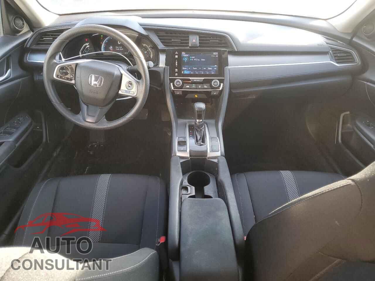 HONDA CIVIC 2018 - 2HGFC2F51JH031255